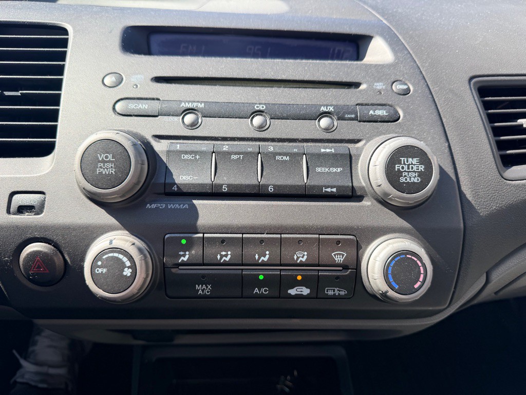 2008 Honda Civic Image 8