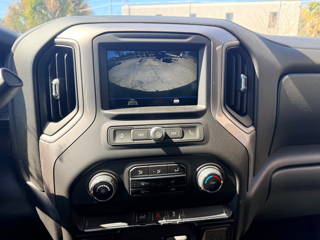 2019 Chevrolet Silverado 1500 Image 12