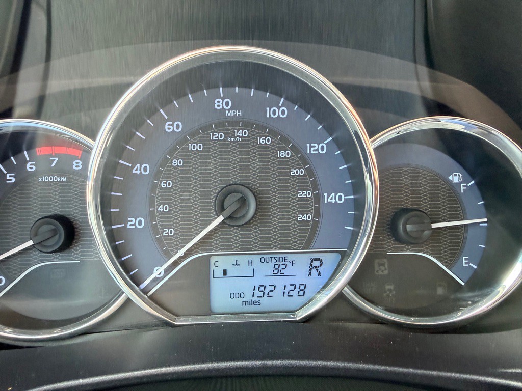 2014 Toyota Corolla Image 9