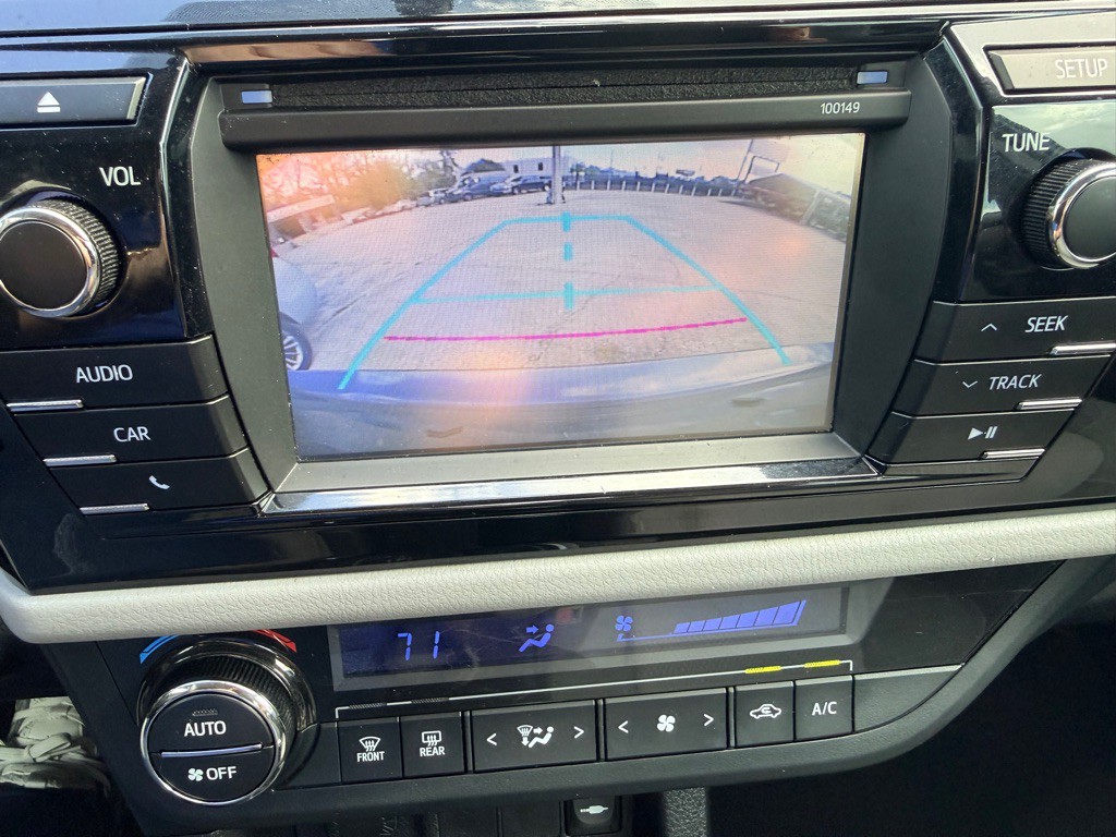 2014 Toyota Corolla Image 11