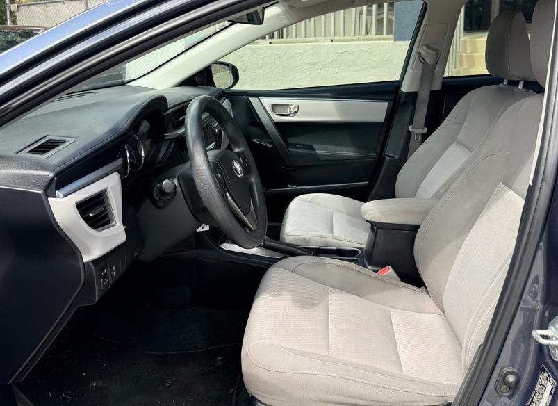 2014 Toyota Corolla Image 12