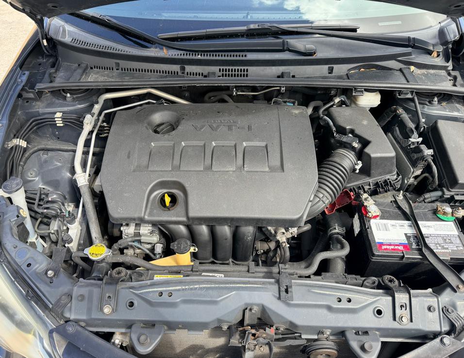 2014 Toyota Corolla Image 17