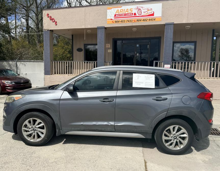 2017 Hyundai Tucson Image 2