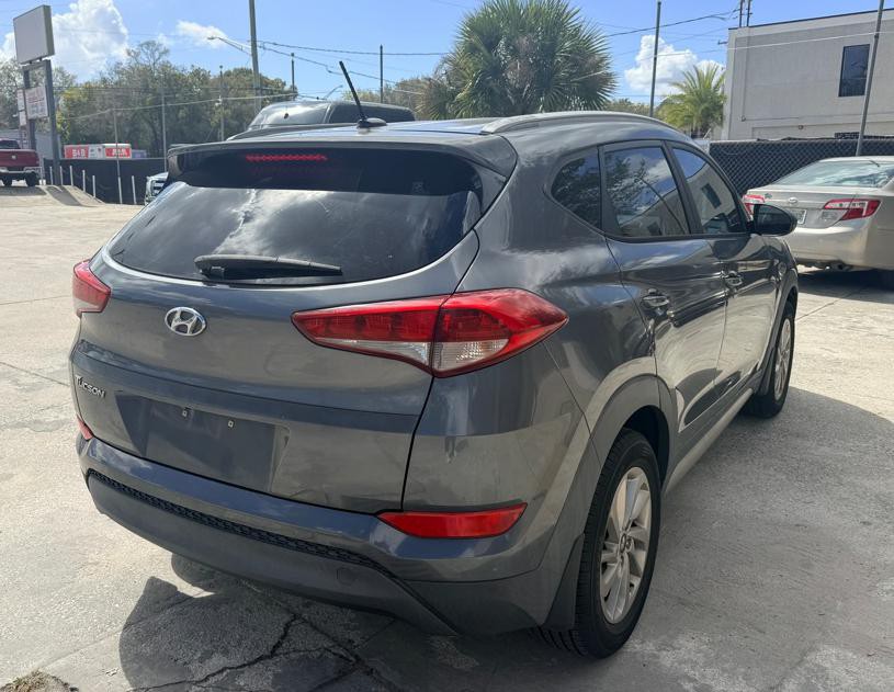 2017 Hyundai Tucson Image 5