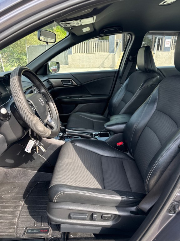 2017 Honda Accord Image 7