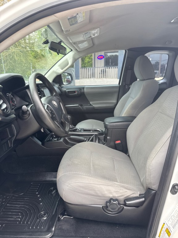 2016 Toyota Tacoma Image 7