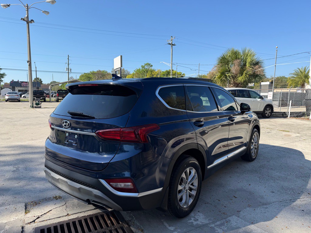 2020 Hyundai Santa Fe Image 4