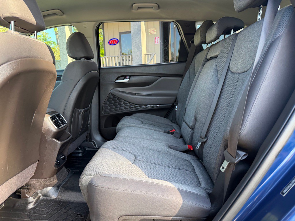 2020 Hyundai Santa Fe Image 10