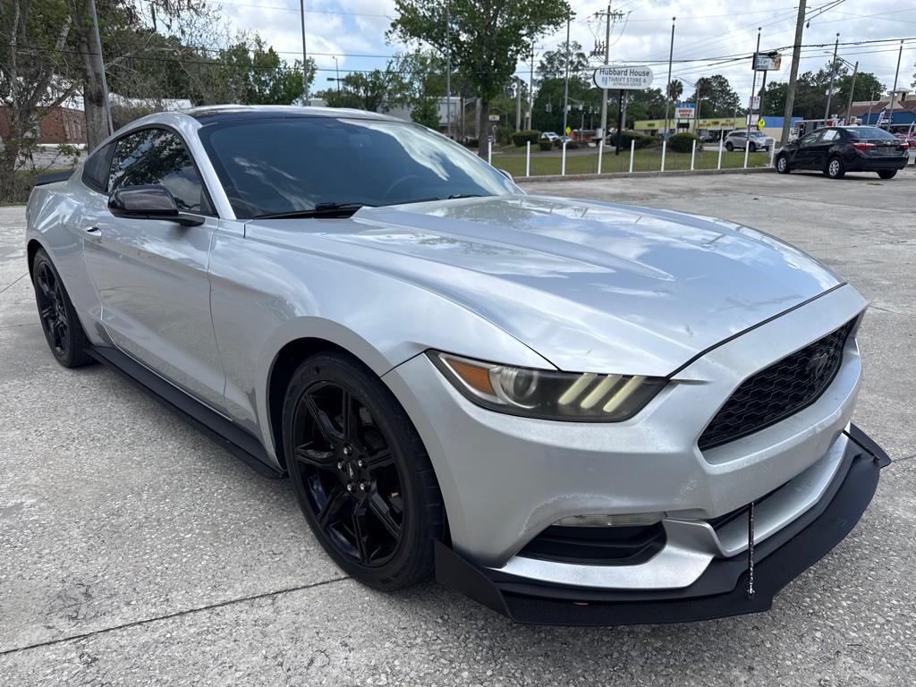 2017 Ford Mustang Image 6