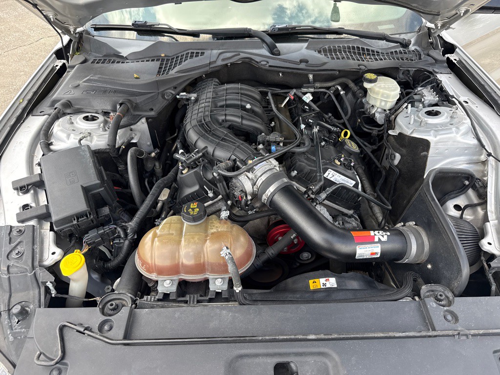 2017 Ford Mustang Image 14