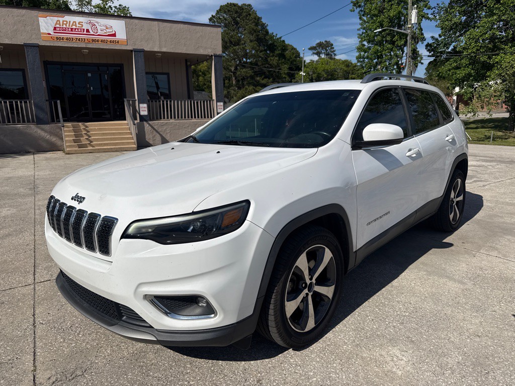 2019 Jeep Cherokee Image 1