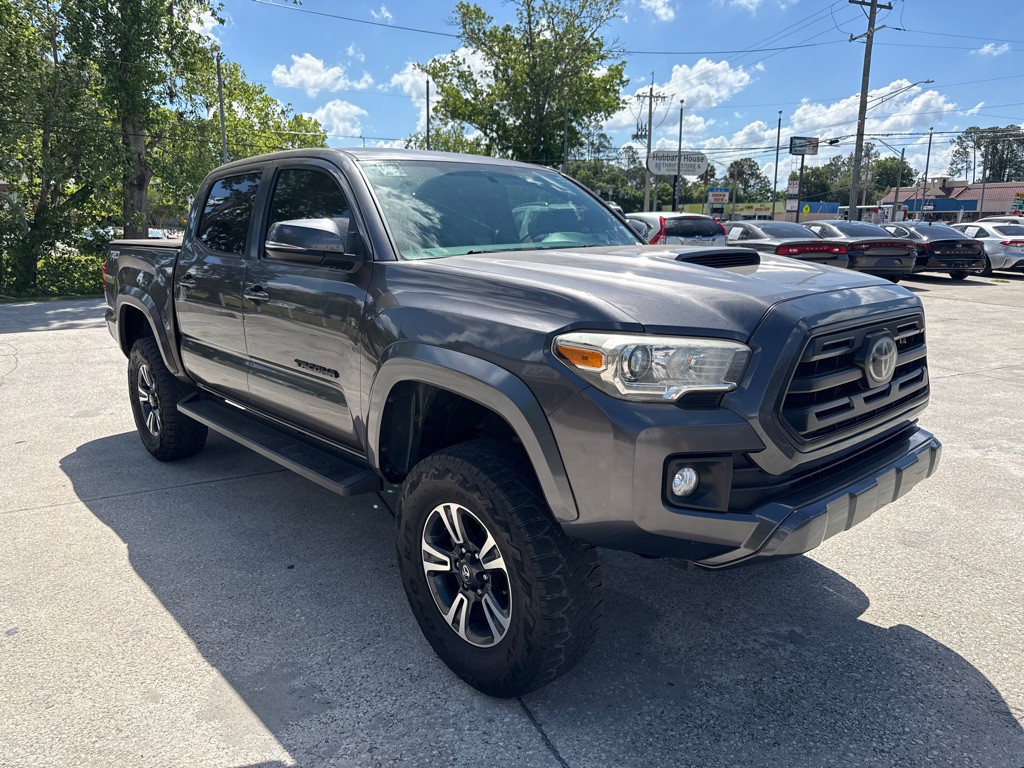 2016 Toyota Tacoma Image 6