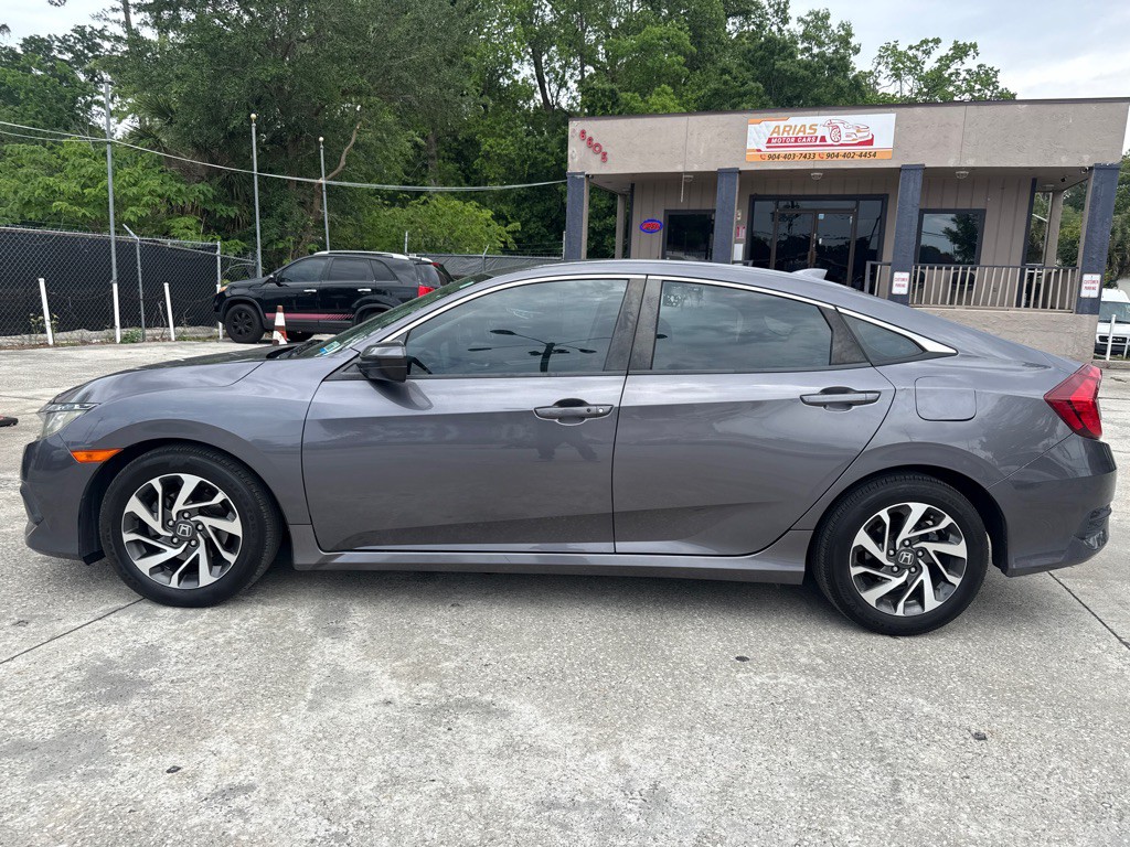 2017 Honda Civic Image 2