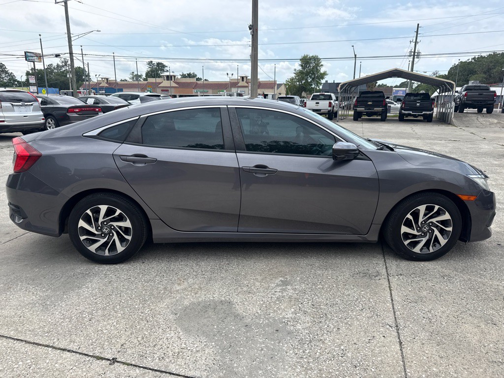 2017 Honda Civic Image 5