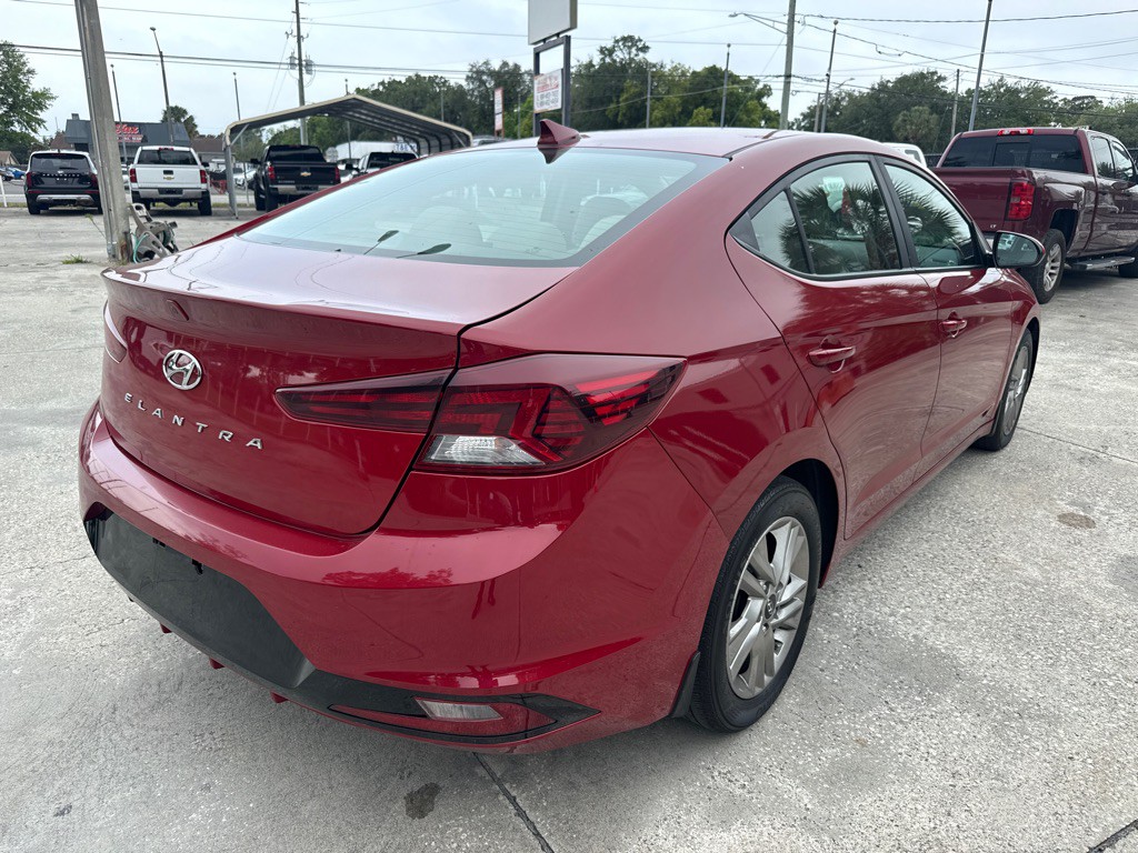 2020 Hyundai Elantra Image 4