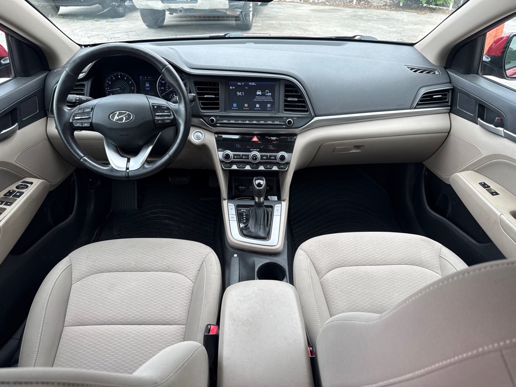 2020 Hyundai Elantra Image 9