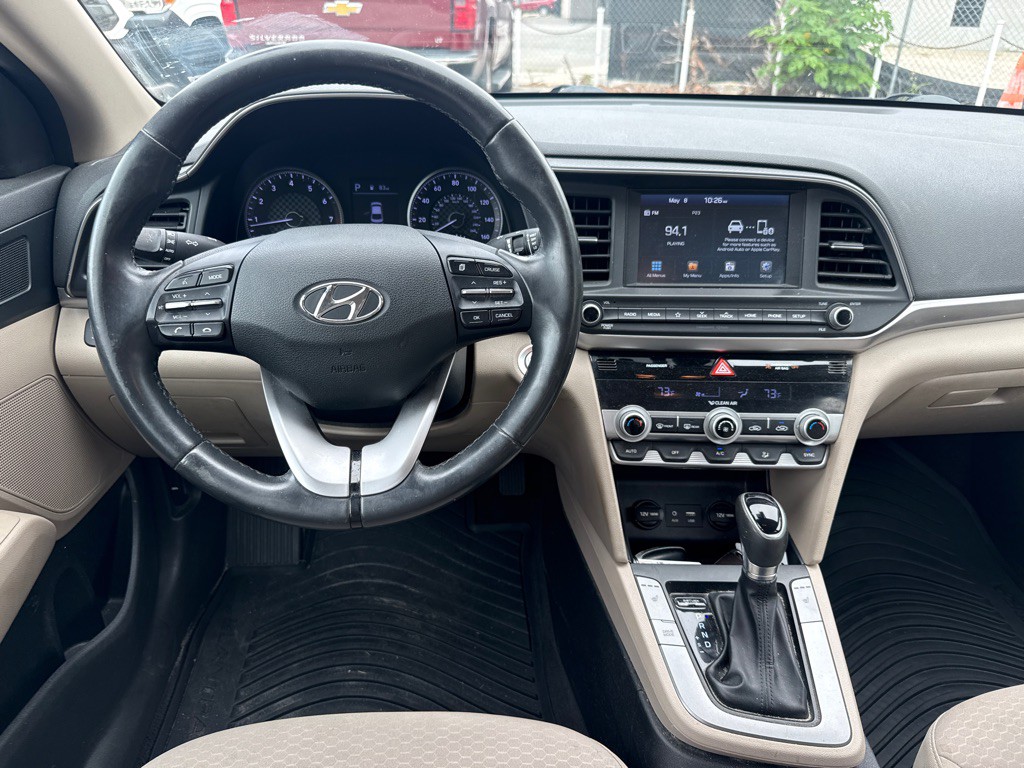 2020 Hyundai Elantra Image 11