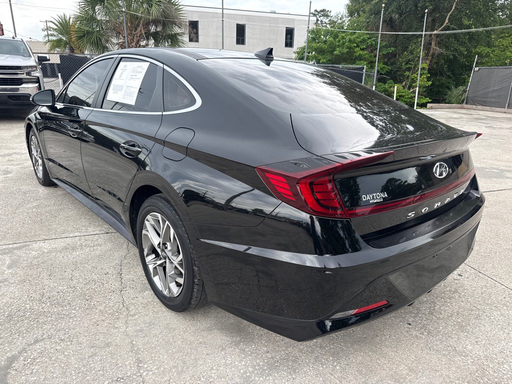 2021 Hyundai Sonata Image 3