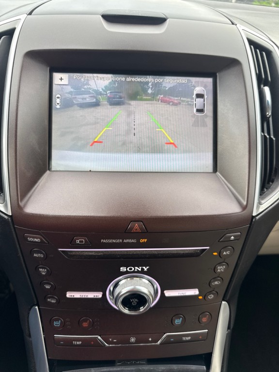 2017 Ford Edge Image 15