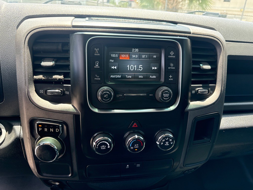 2016 RAM 1500 Image 11