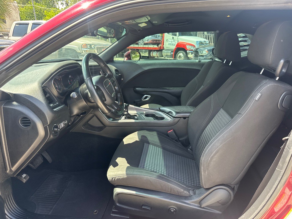 2020 Dodge Challenger Image 7
