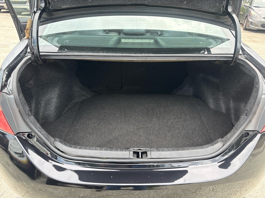 2017 Toyota Corolla Image 18