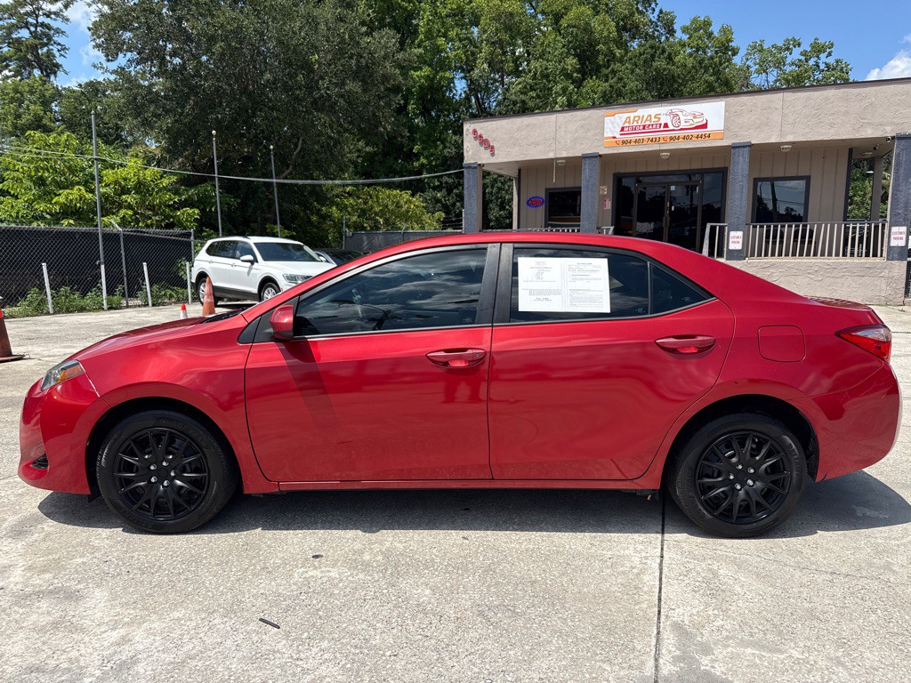 2019 Toyota Corolla Image 2