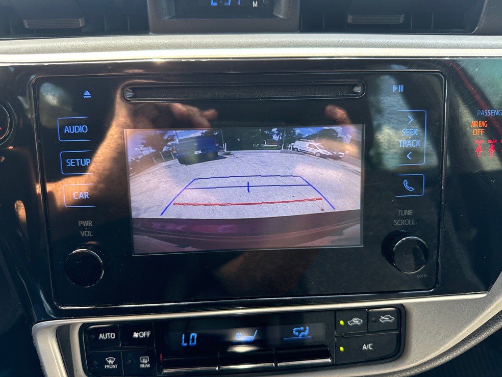 2019 Toyota Corolla Image 17