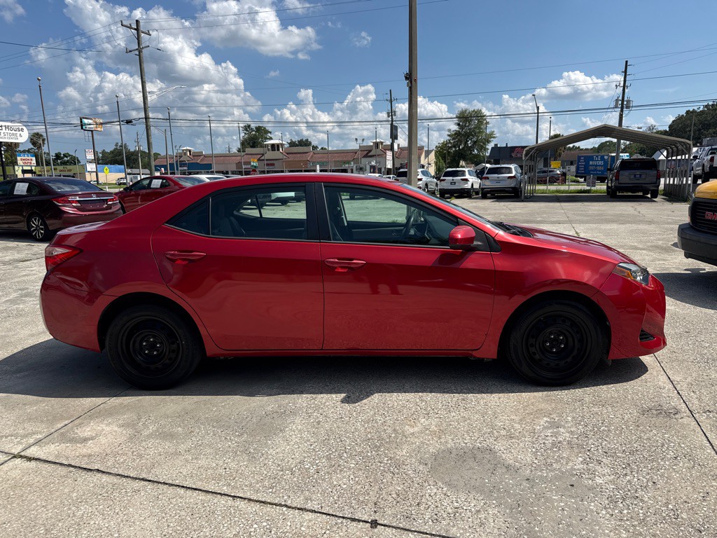 2019 Toyota Corolla Image 3