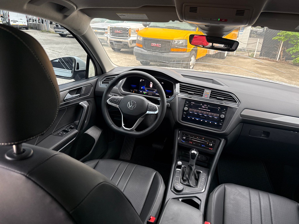 2023 Volkswagen Tiguan Image 12