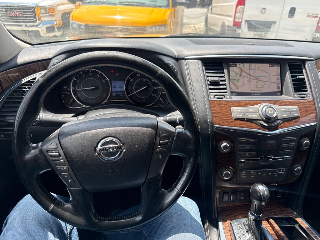 2020 Nissan Armada Image 15