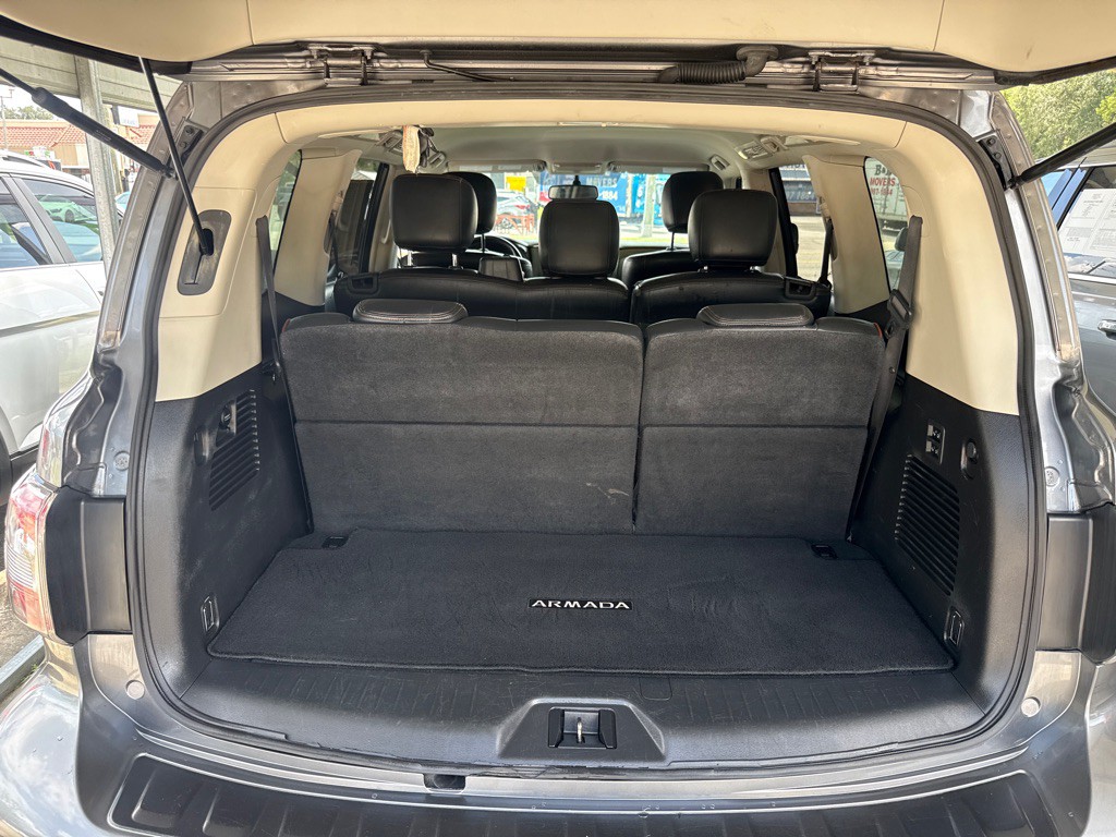2020 Nissan Armada Image 21