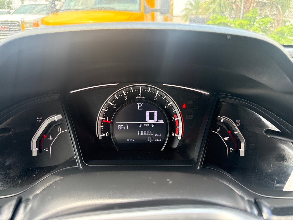 2017 Honda Civic Image 13