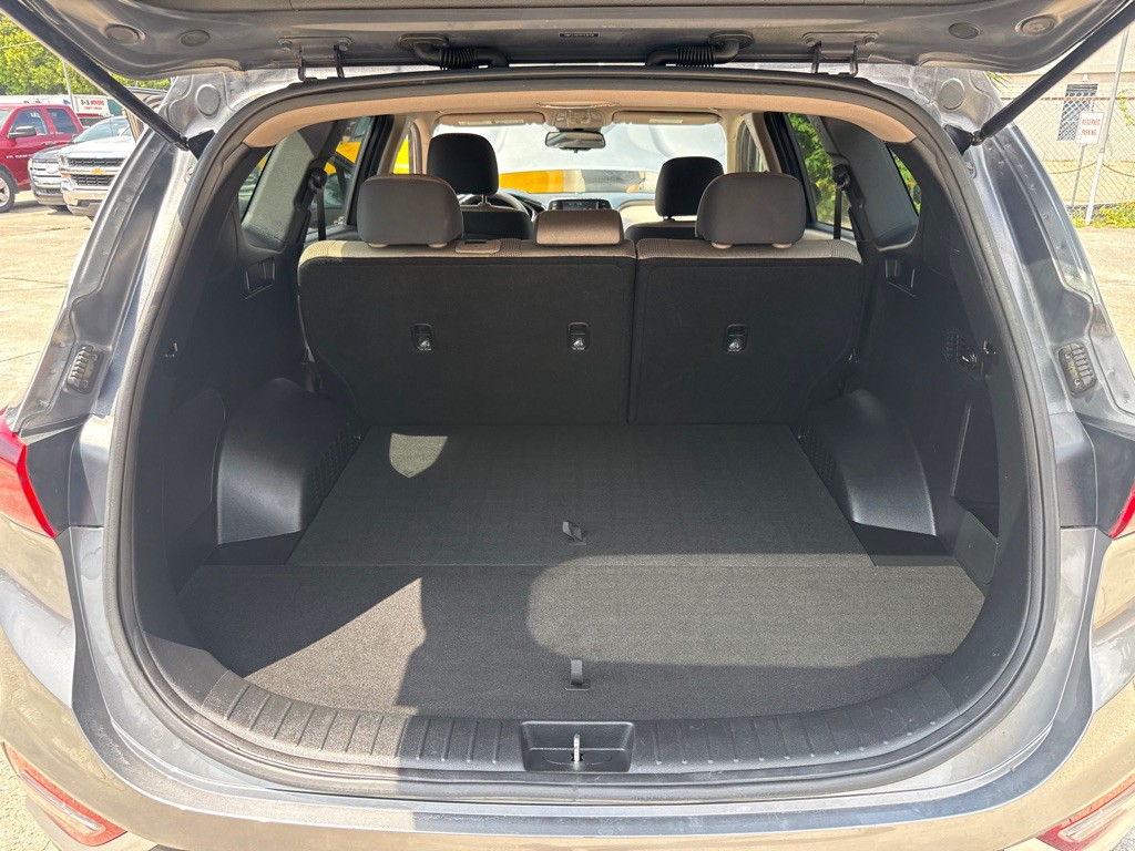2019 Hyundai Santa Fe Image 18