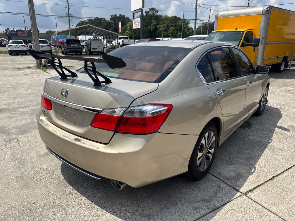 2013 Honda Accord Image 4