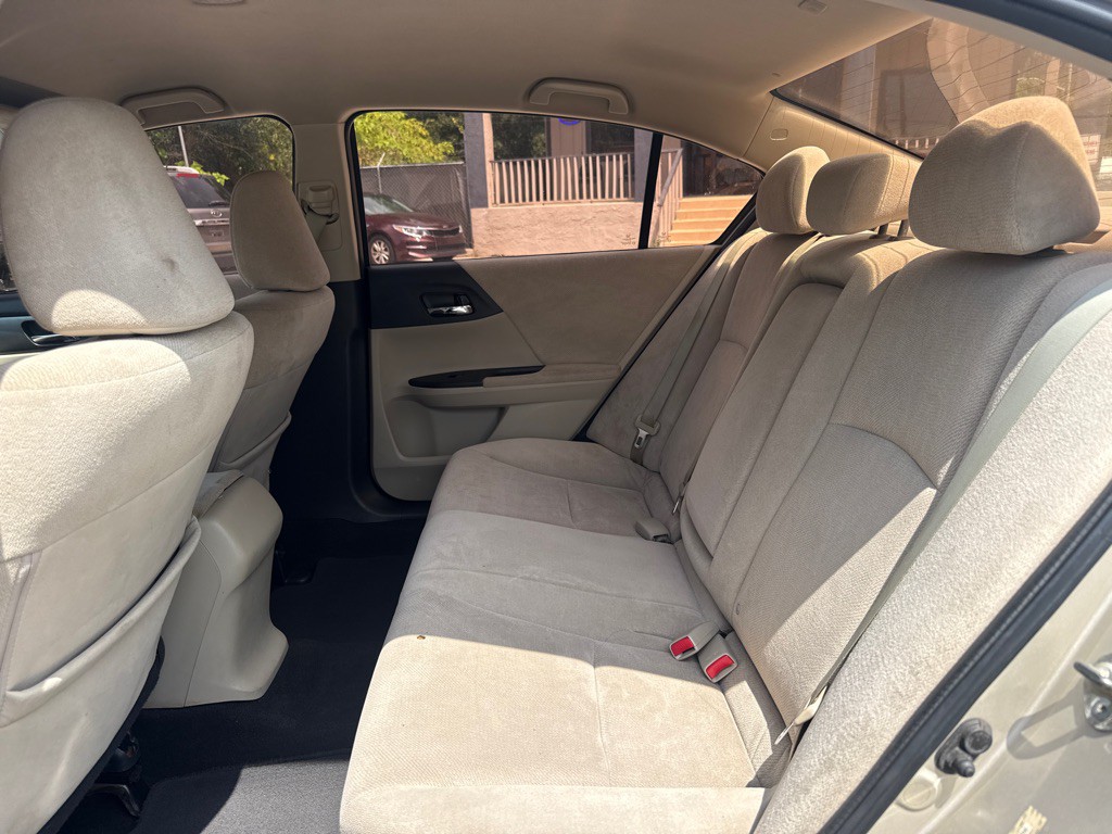 2013 Honda Accord Image 8