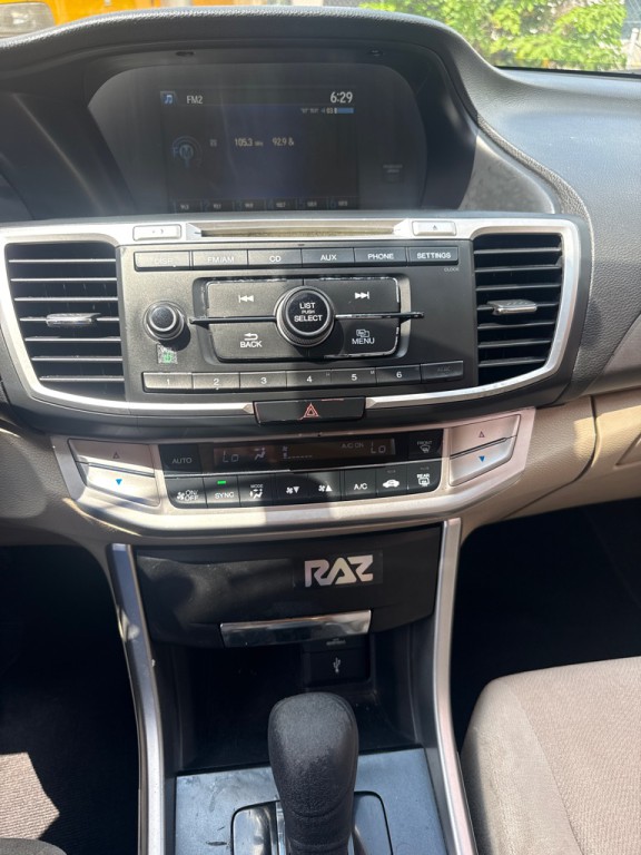 2013 Honda Accord Image 12
