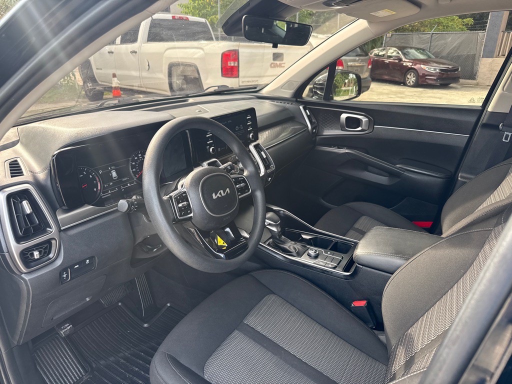 2022 Kia Sorento Image 8