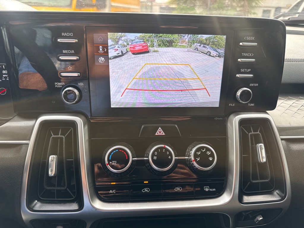 2022 Kia Sorento Image 16