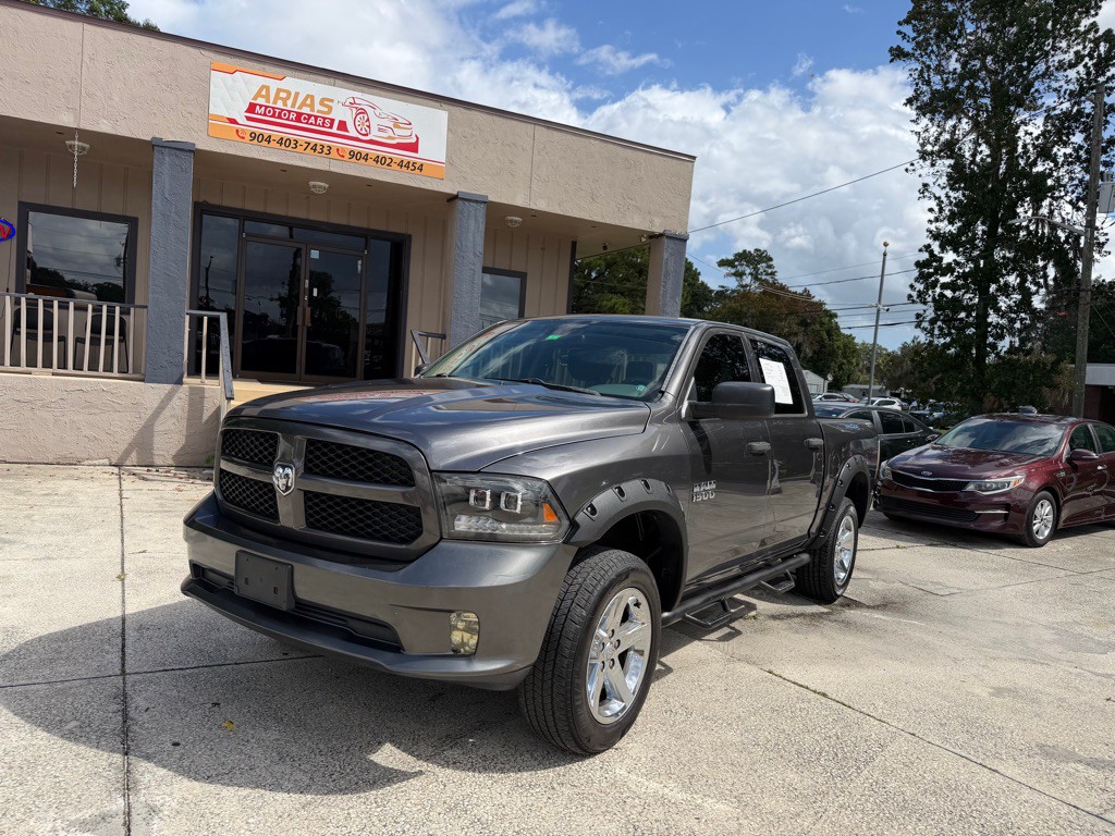 2015 RAM 1500 Image 1