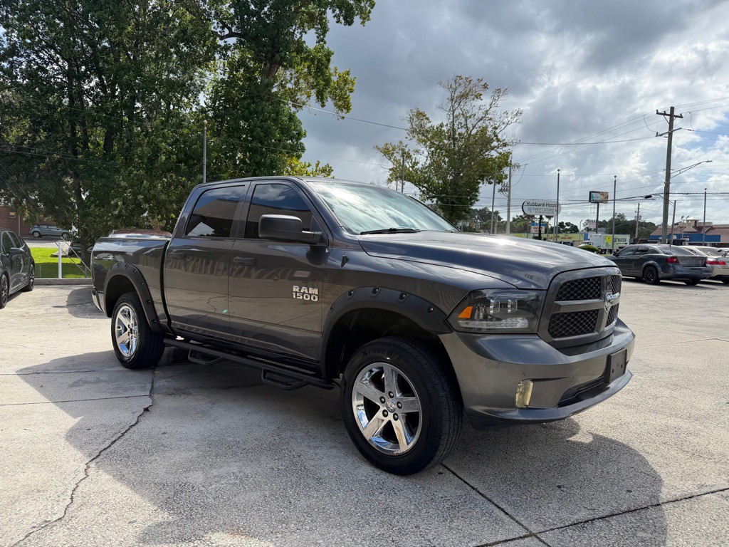 2015 RAM 1500 Image 4