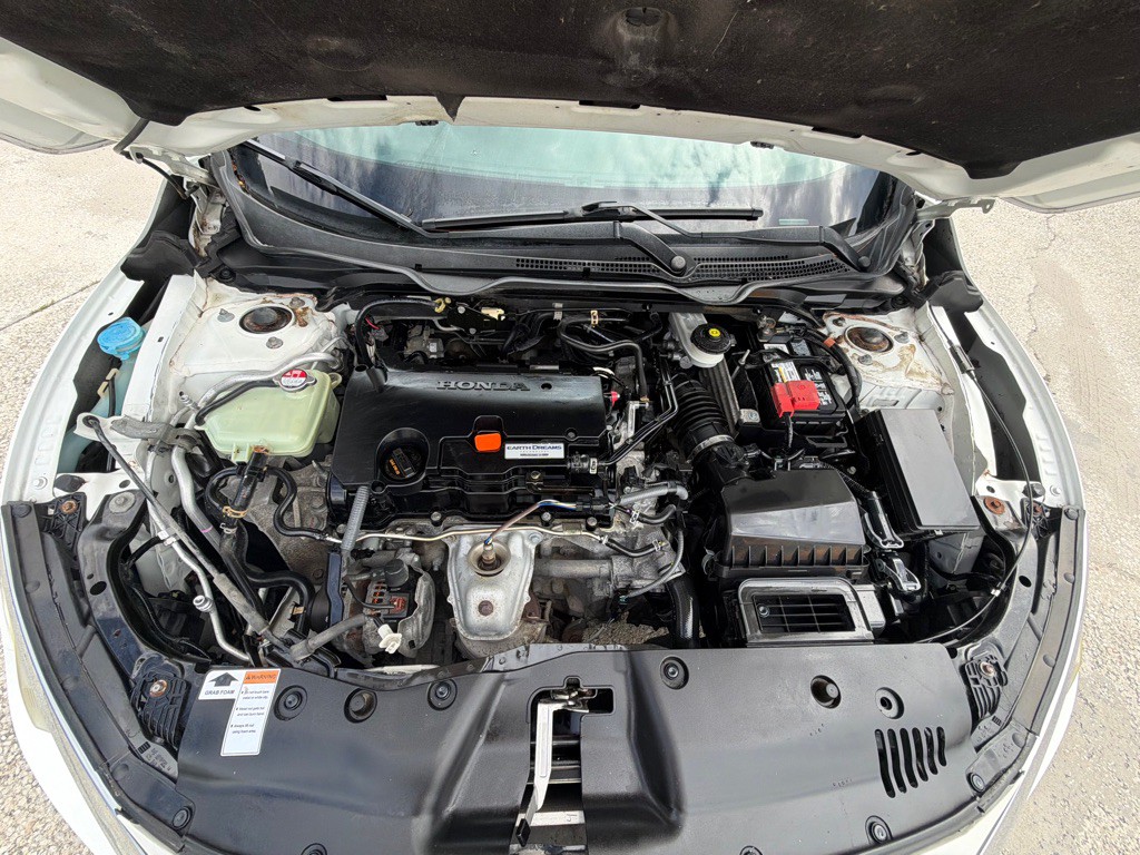 2016 Honda Civic Image 15