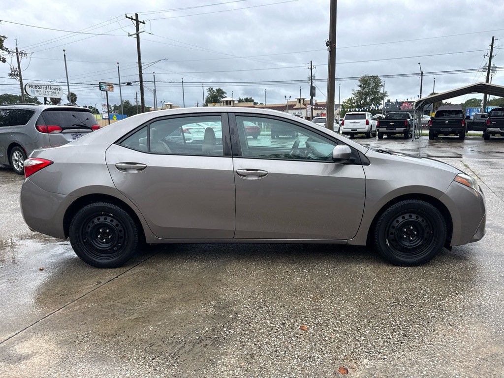 2016 Toyota Corolla Image 5