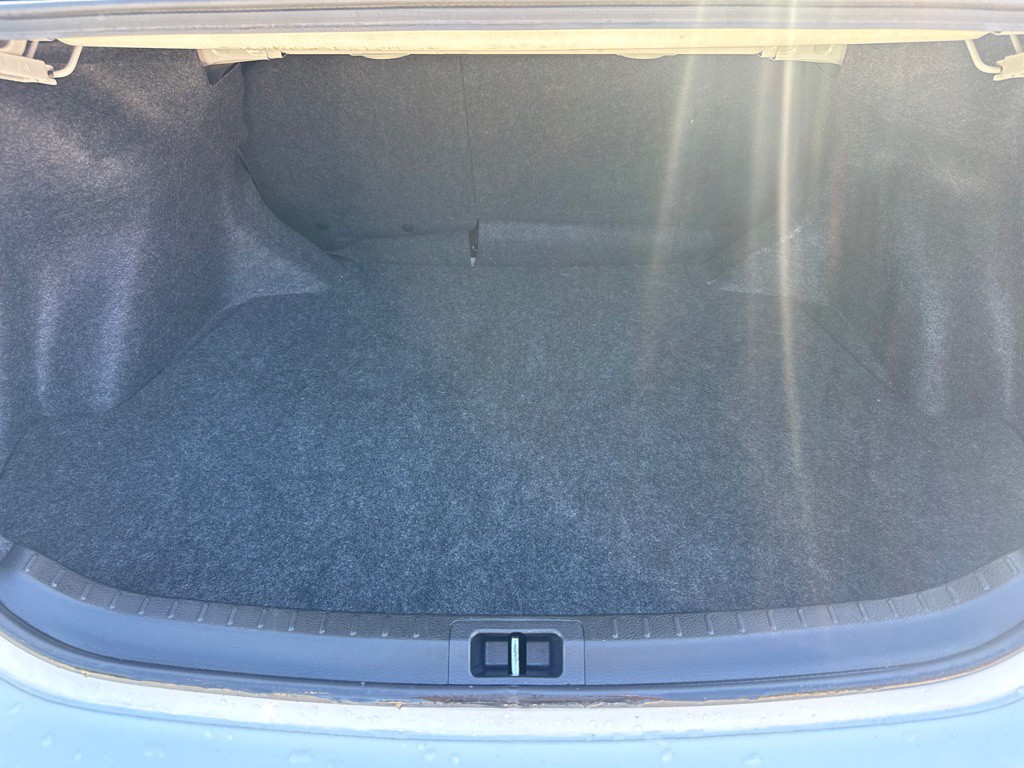 2015 Toyota Corolla Image 17