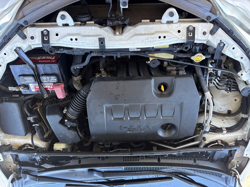 2015 Toyota Corolla Image 18