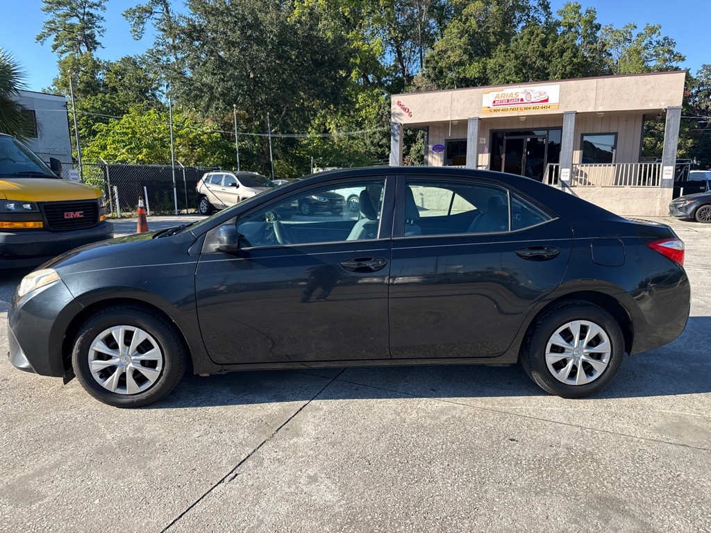 2015 Toyota Corolla Image 3