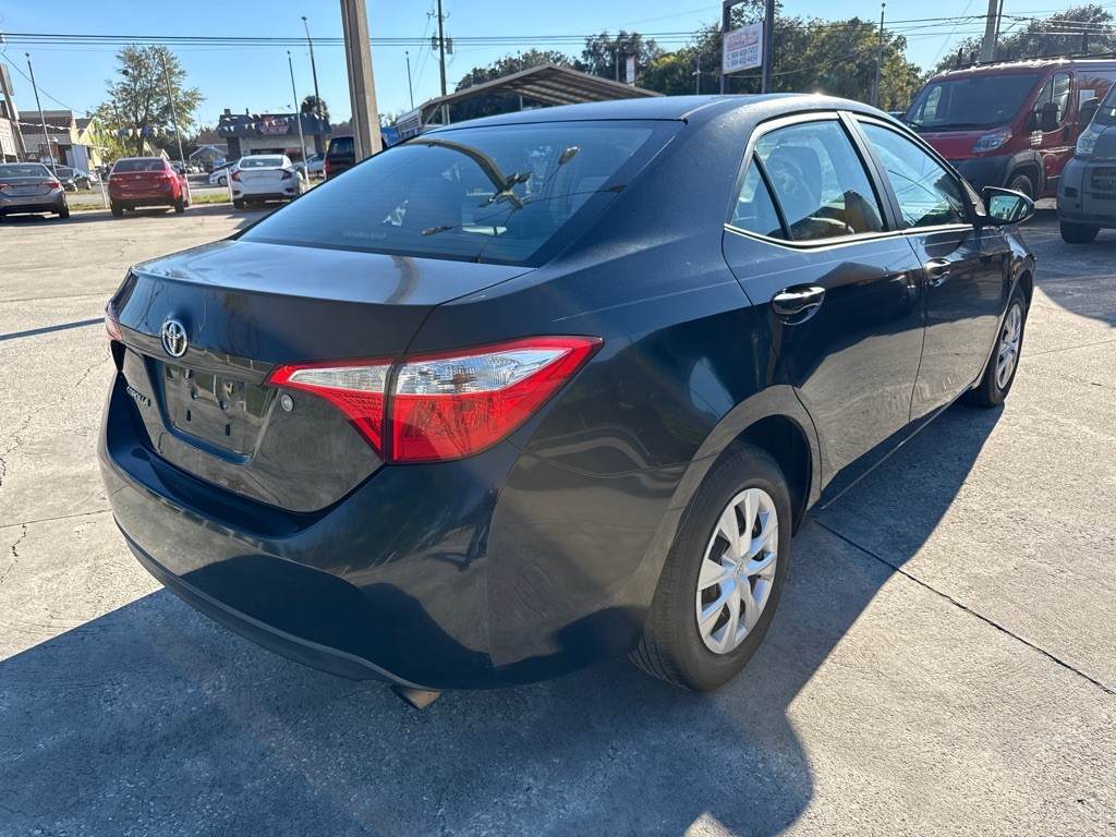 2015 Toyota Corolla Image 5