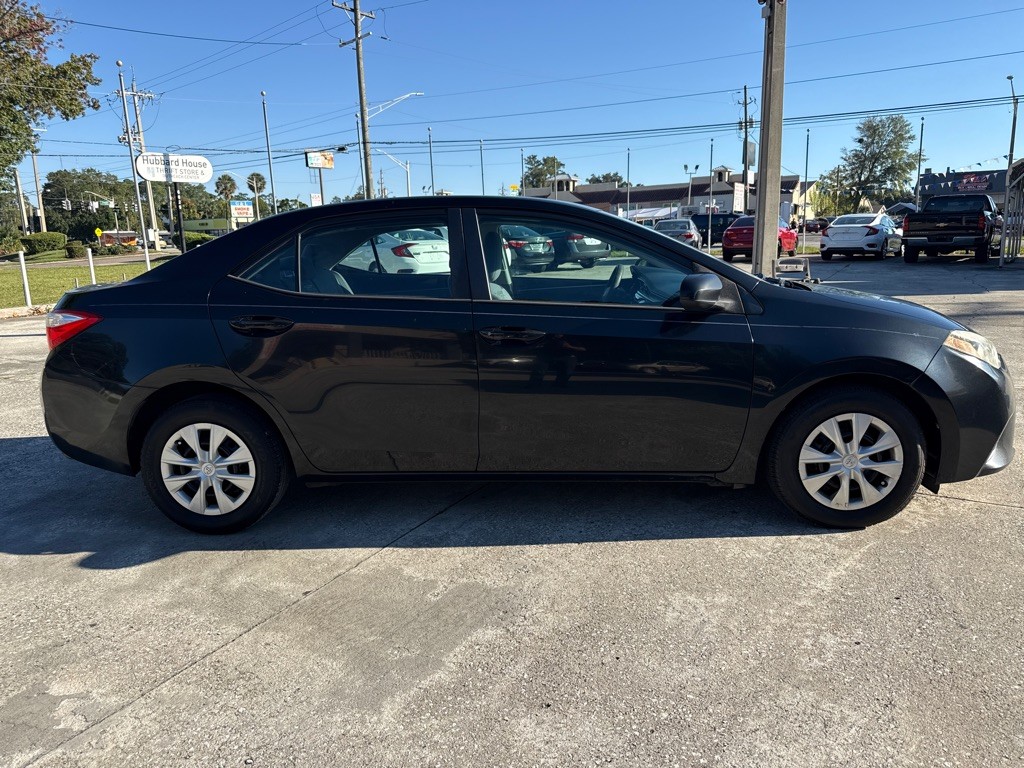 2015 Toyota Corolla Image 6
