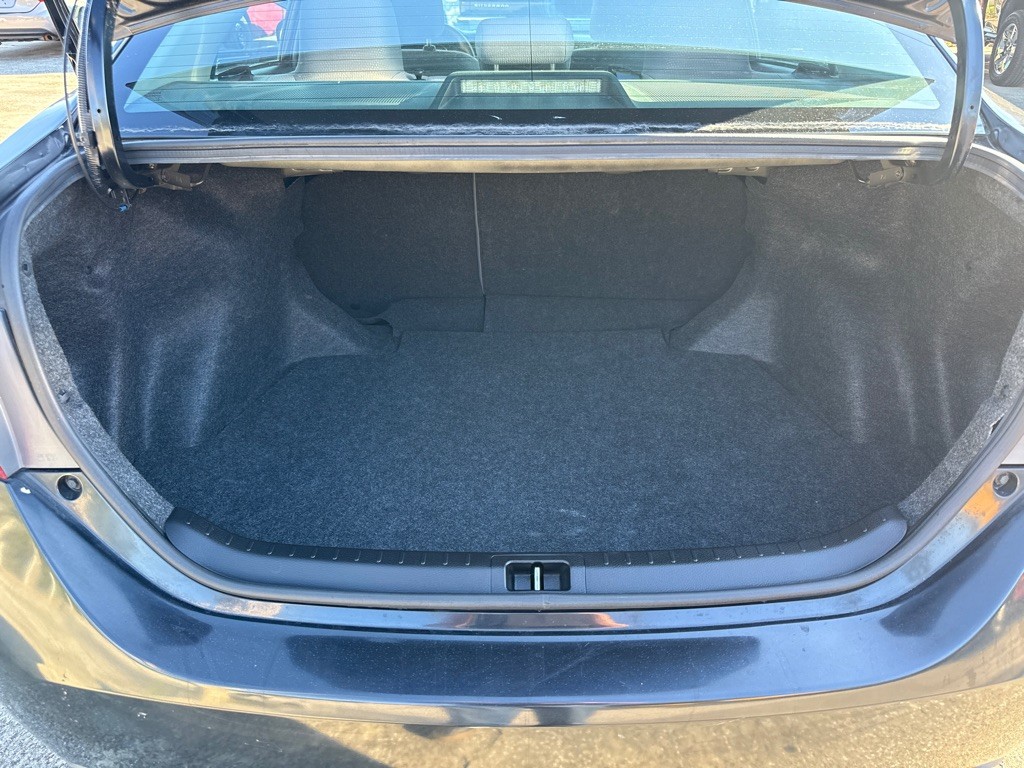 2015 Toyota Corolla Image 17