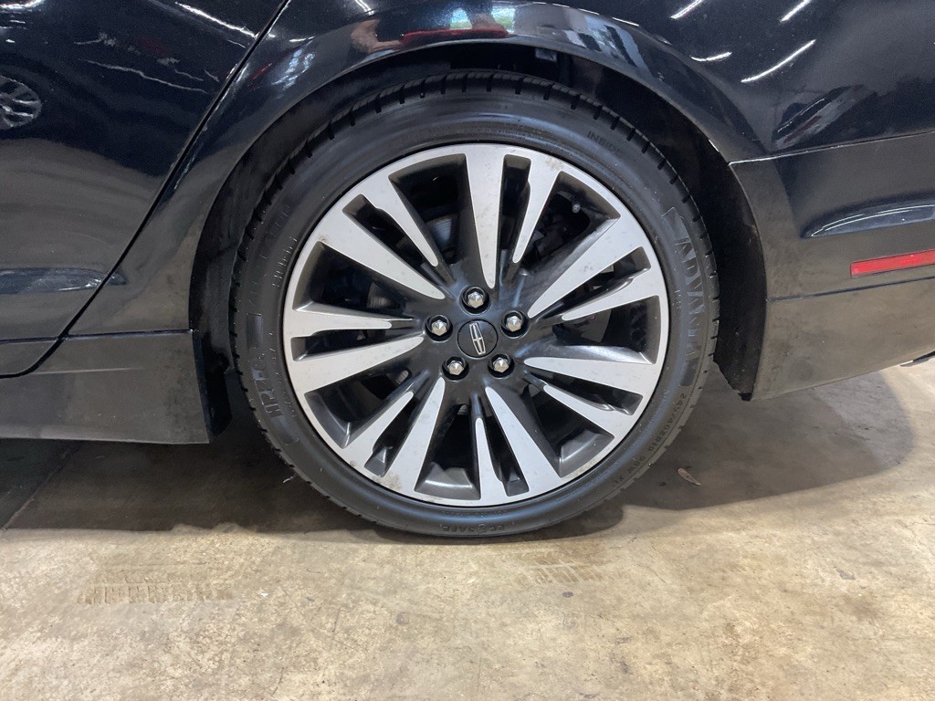 2018 Lincoln MKZ Image 12